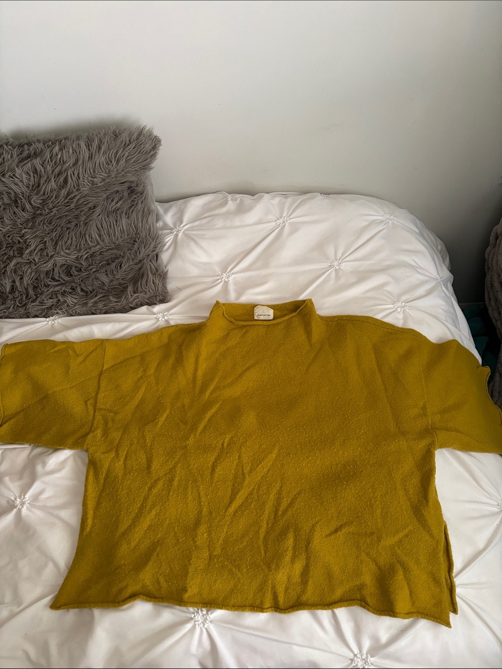 GUARDAROBA - Mustard Yellow Lightweight Knit Pullover